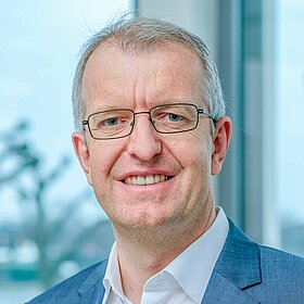 Thorsten Lang (IW Consult GmbH) Thorsten Lang